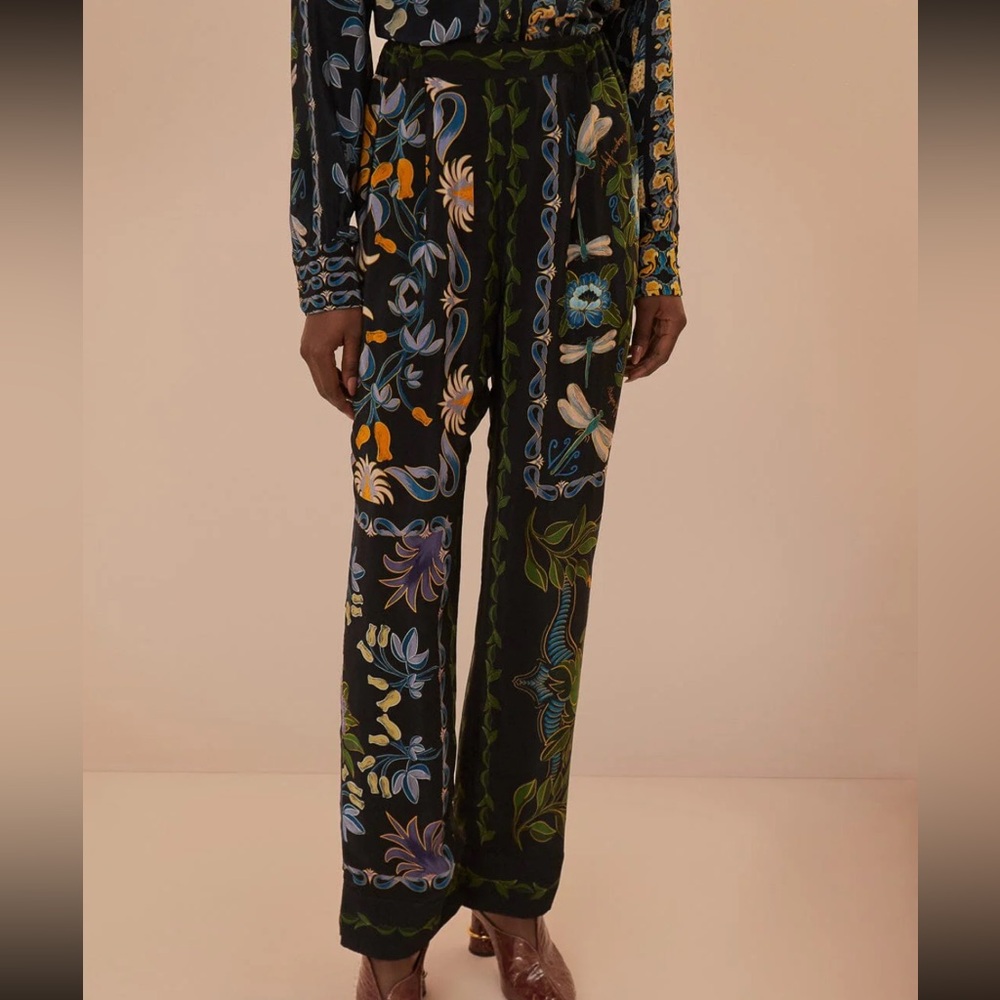 FARM Rio Multicolor Botanical Print Pants - Picture 6 of 13
